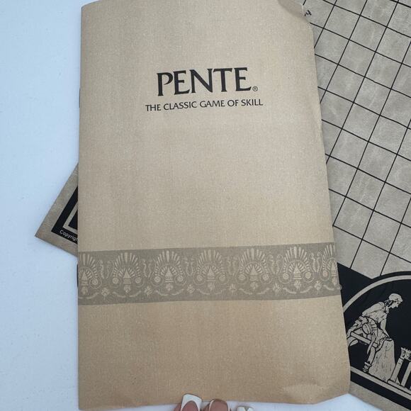 Vtg Pente The Classic Game of Skill, 1979, Third Edition, 4 Color Bags of Beads - Picture 4 of 8